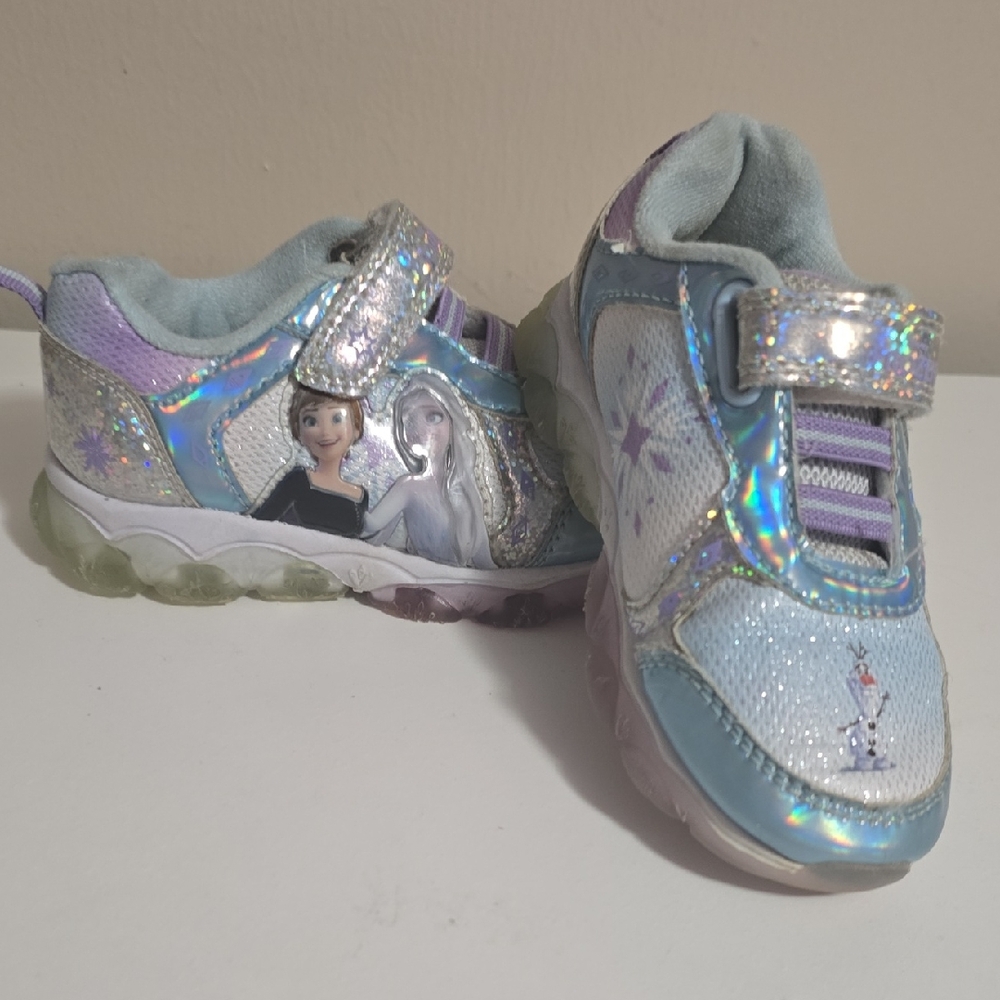 Frozen Kids Light-Up Sneakers - Blue and Silver Sz 8C